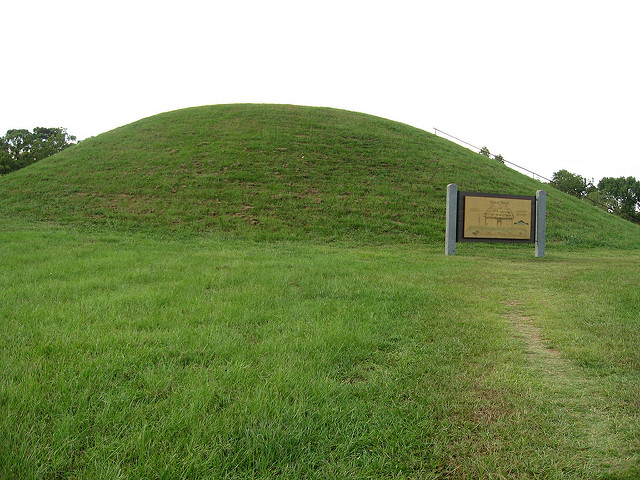 カホキア墳丘群州立史跡の画像1