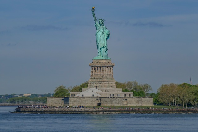 自由の女神像の画像13