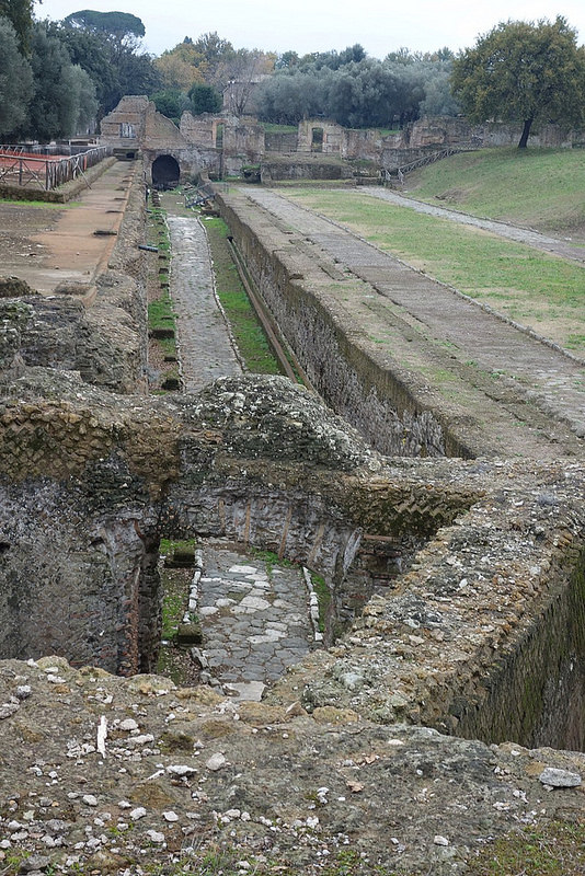 ティヴォリのハドリアヌス別荘の画像14