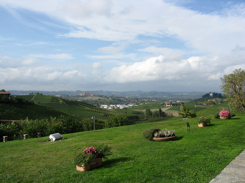 ピエモンテの葡萄畑景観：ランゲ・ロエロ・モンフェッラートの画像3