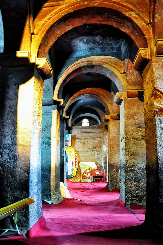 ラリベラの岩窟教会群の画像3