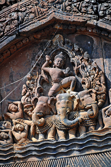 バンテアイ・スレイの画像1