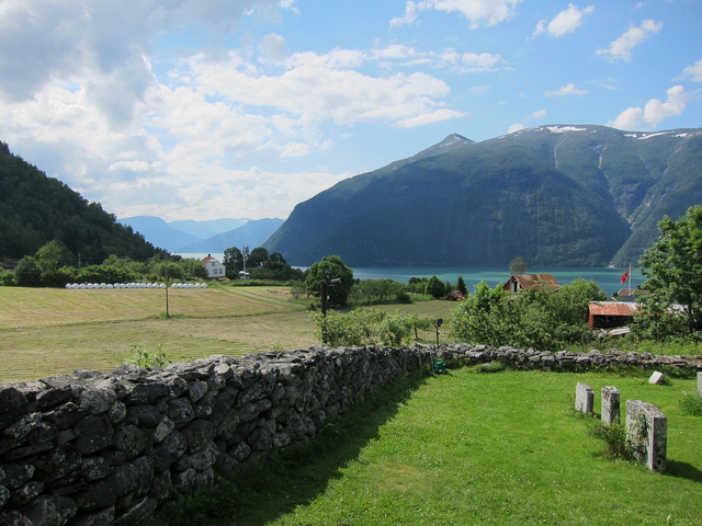 ウルネスの木造教会の画像5