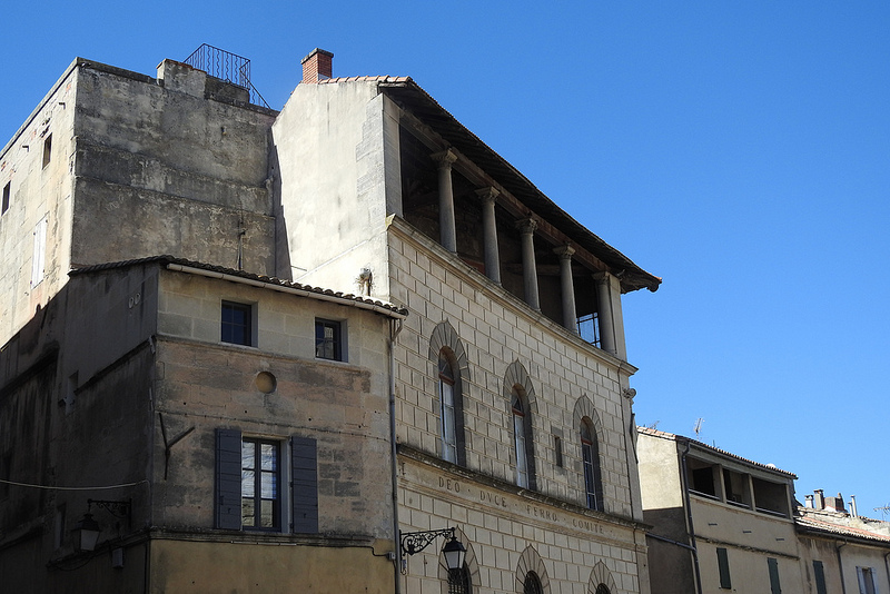 アルルのローマ遺跡とロマネスク建築の画像7