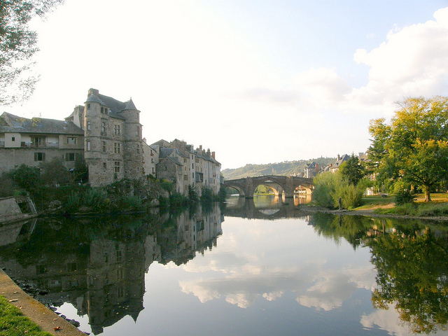フランスのサンティアゴ・デ・コンポステーラの巡礼路の画像4