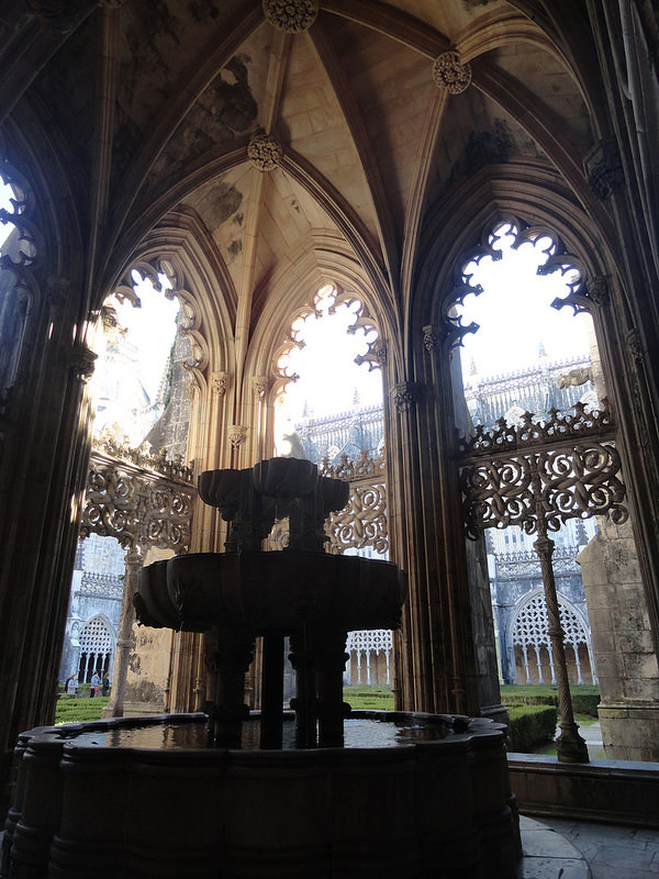 バターリャの修道院の画像20