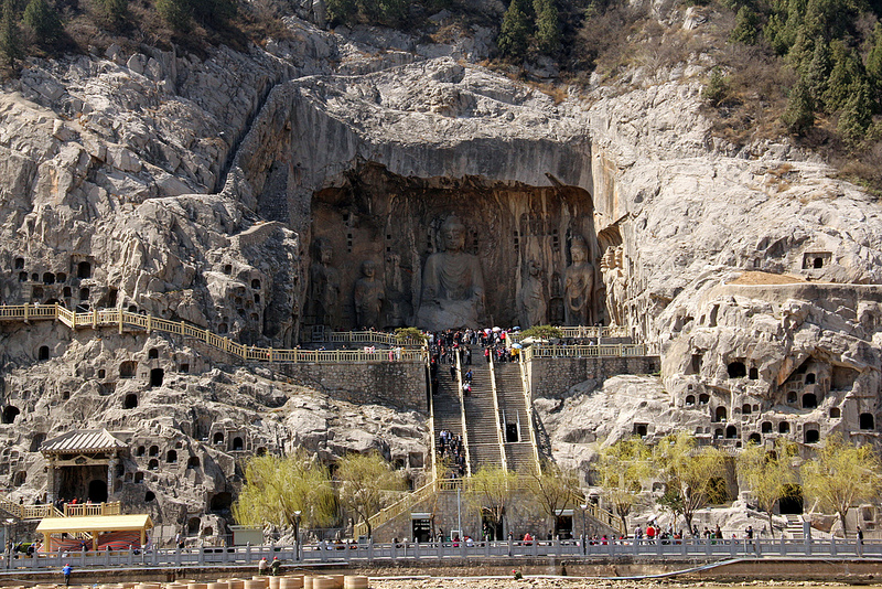 龍門石窟の画像16