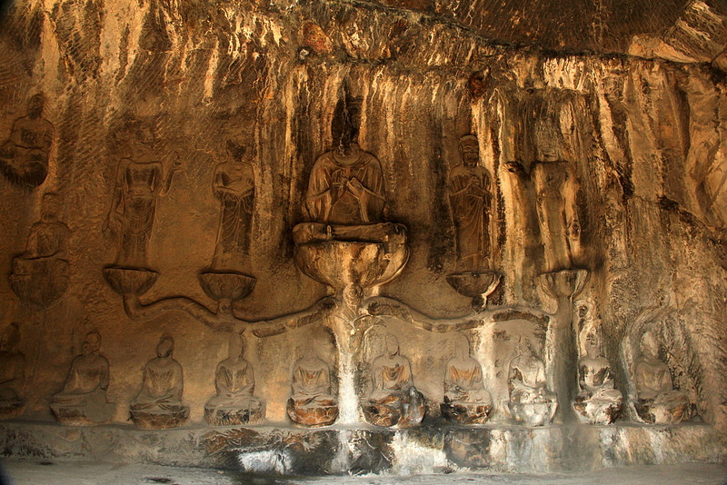 龍門石窟の画像21