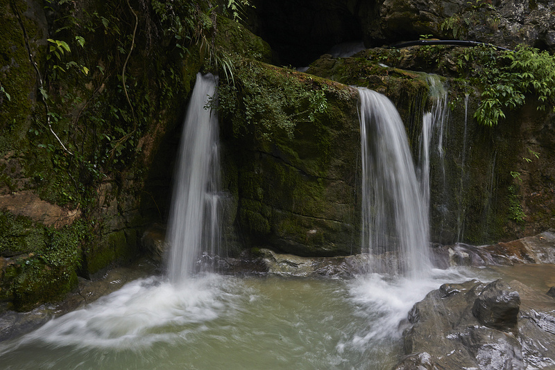 中国南部のカルスト地帯の画像7