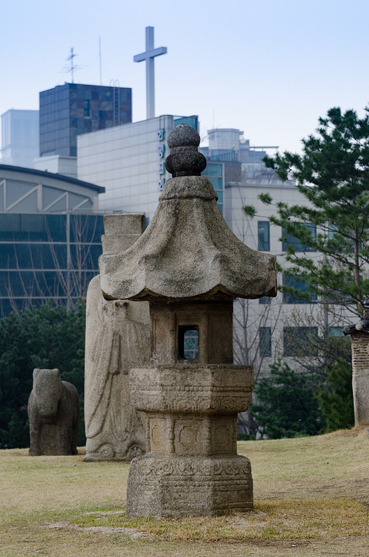 朝鮮王朝の王墓群の画像18