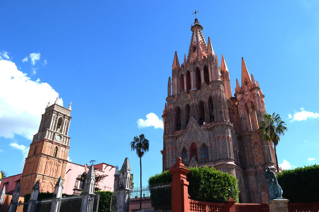 サン・ミゲルの要塞都市とヘスス・デ・ナサレノ・デ・アトトニルコの聖地の画像1