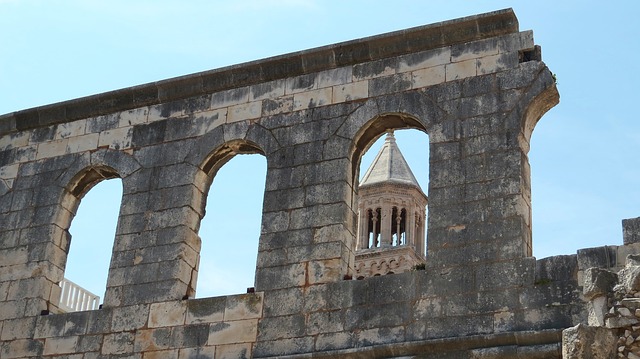 スプリットのディオクレティアヌス宮殿と歴史的建造物群の画像3