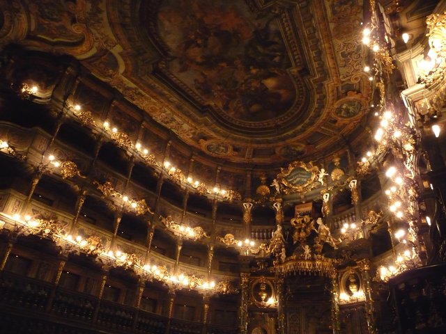 バイロイト辺境伯のオペラハウスの画像2