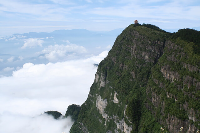 峨嵋山の景勝地の画像1