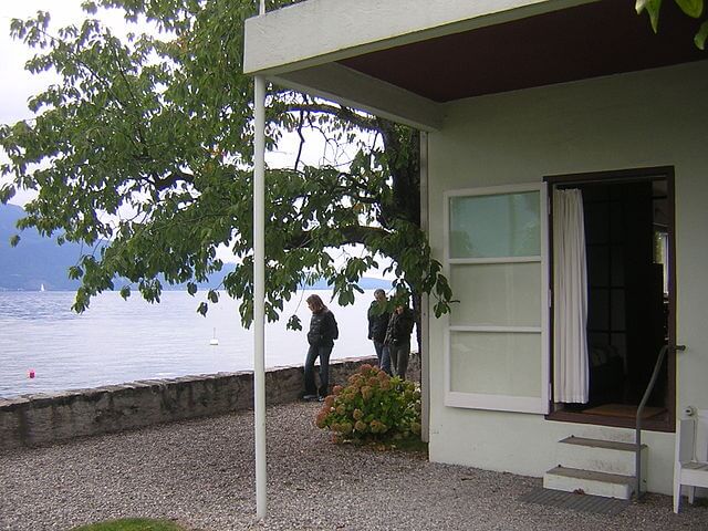 レマン湖畔の小さな家の画像1