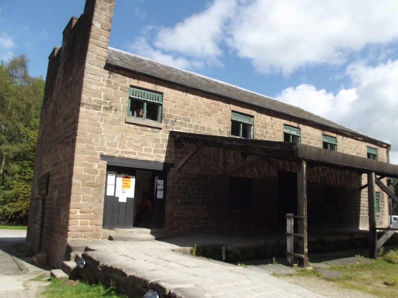 ダーウェント峡谷の工場群の画像9