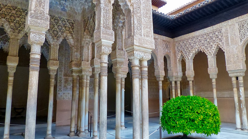 アルハンブラ宮殿とヘネラリフェの画像2