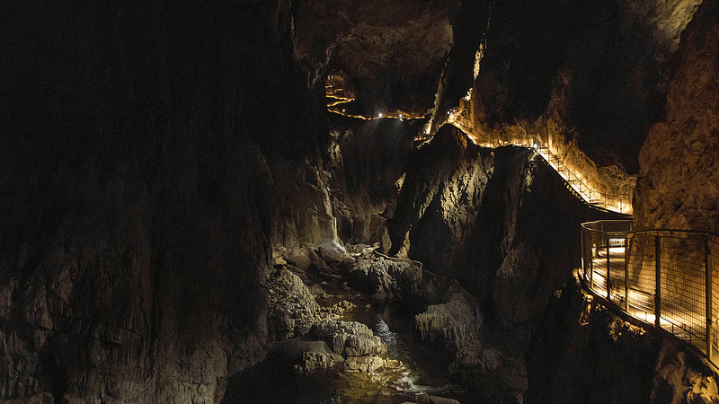 シュコツィアン洞窟群の画像1