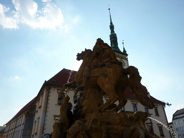 オロモウツの聖三位一体柱の画像4