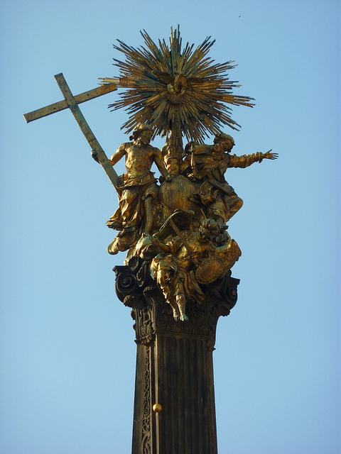 オロモウツの聖三位一体柱の画像5