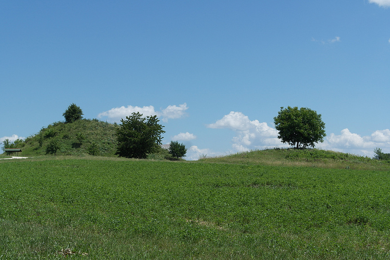スヴェシュタリのトラキア人の墳墓の画像6