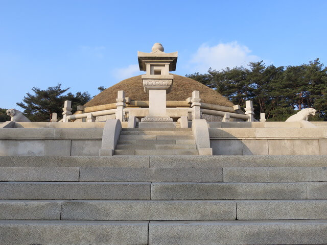 開城の歴史的建造物と遺跡の画像1