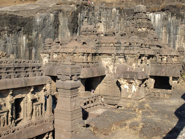 エローラ石窟群の画像3