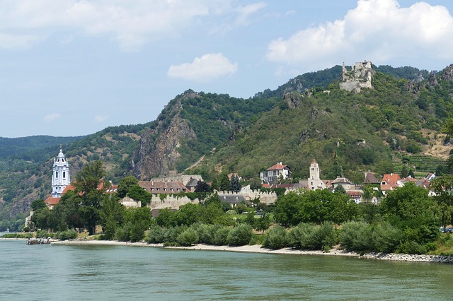 ヴァッハウ渓谷の文化的景観