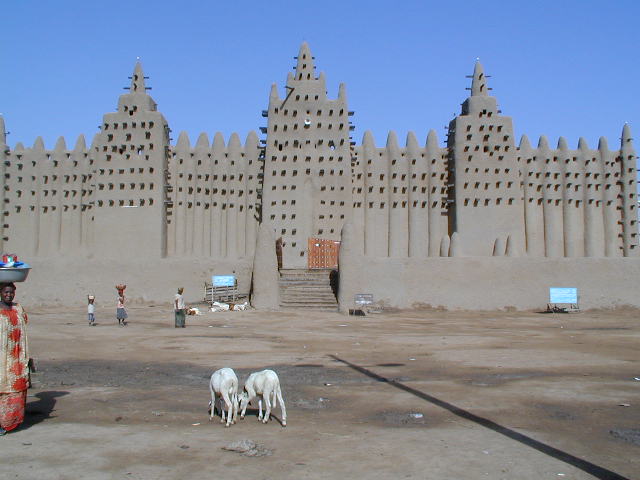 /img/1507092991_Great_Mosque_of_Djenné_3.jpg